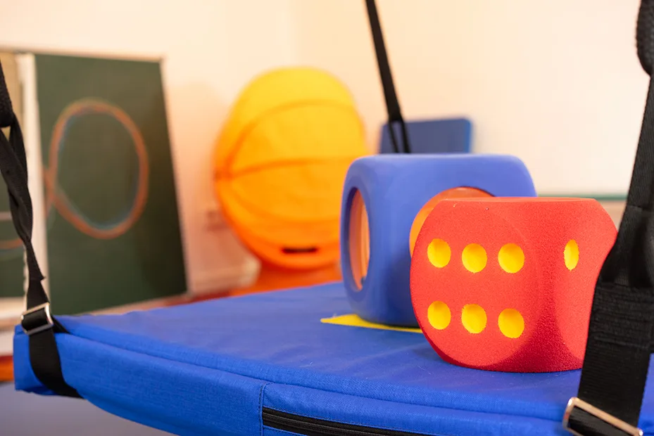Pädiatrische Ergotherapie mit einem Kind